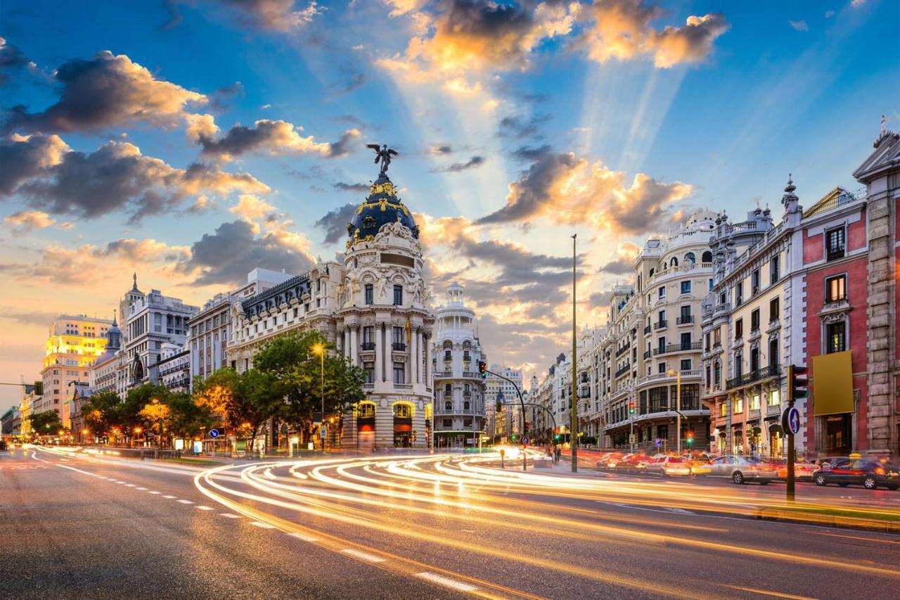 Apartamento Retiro Lägenhet Madrid Exteriör bild